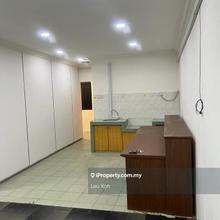 Prime Location Maturity Area Office Lot Level 2 with Lift