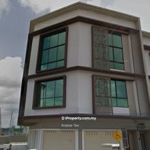 Ulu Tiram Shop For Sale