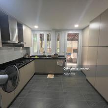 2-sty Semi -D for sale 