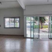 SS 2 Petaling Jaya Corner House For Rent