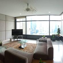 Luxury Condo in the Middle of the City