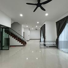 Low density, Near amenities, Landscaped gardens, Exquisite, Ambiance