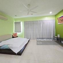 5 Bed 5 bath near Aeon