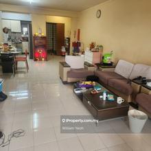 Great community. Near parks, schools, libraries, and shops.