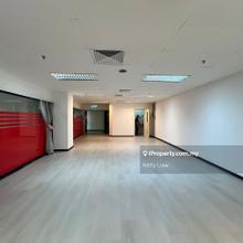 For Rent Office in Centre Point Shopping Mall, Kk City