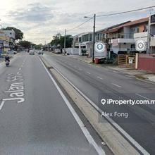 2 Storey Commercial Building For Rent