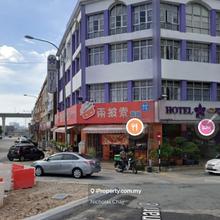 IOI Boulevard, Puchong Kenari