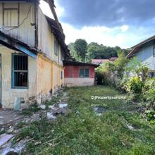 2 Sty Old Bungalow come with Land Vacant Near Kek Lok Si Hosp