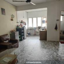 Selesa jaya skudai low Cost flat