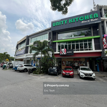 Facing main road, High Exposure & Visibility
