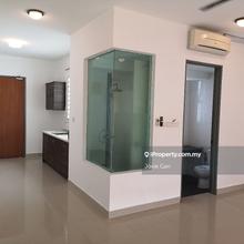 Studio Unit with Balcony 