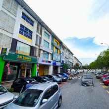 Exclusive 3 Storey Shop at Bandar Permaisuri for Sale!