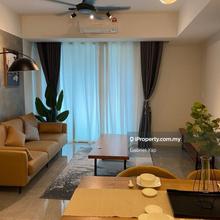 Rare Layout Unit in Very Good Condition with Practical Furnishing