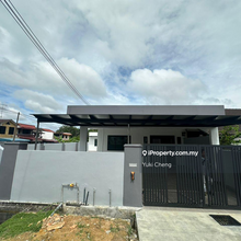 Corner house, beside Econsave Senai
