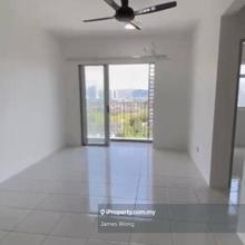 Minest Partially Furnished unit, Anytime Move in and viewing anytime!