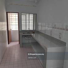 Goodyear Court 7 - Well maintained unit for Rent