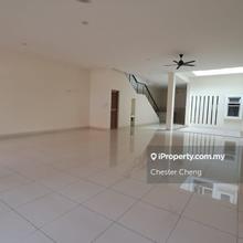 Extra Long Superlink Terrance with Excellent Gated Community