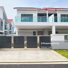 Double Storey Cluster House For Sale @ Taman Mount Austin