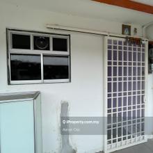 Taman Hui Aun Renovated Low Floor 700sq.ft Below Market Value