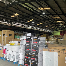 Jalan subang 10 puchong warehouse for rent !!