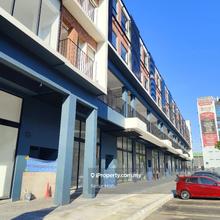 Taman Connaught, Cheras Shoplot for Rent.