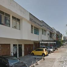 Freehold shop Sri Gombak with ROI 4.05%