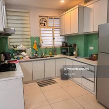 Fiera vista fully furnished , 4 car parks