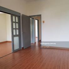 Terrace house for Sale