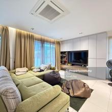 2 Sty Cluster Semi-D House with Partial Furnished & Build In Cabinet