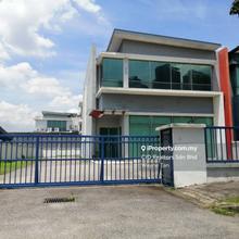 Semi-D factory for Rent
