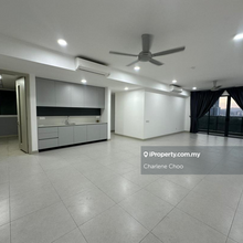 Partially furnished unit with 3 plus 1 bedrooms for sale 