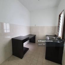 Walkup Apartment, Tingkat 2, Kitchen Top, 3 Rooms 2 Baths, Wellkept