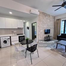 Fully Furnished unit /  Renovated / 2 parking lots /  