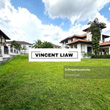 Freehold 2 Sty Bungalow