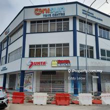 3 Storey Corner Shoplot @ Melaka Raya For Rent