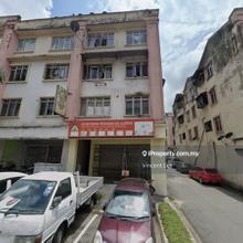 End Lot Ground Floor Shop Lot for Rent at Damansara Damai