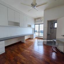 Townhouse Upper unit renovated for Sale