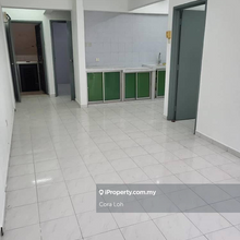 Park Avenue Apartment ( 1st Floor) @ Taman Tampoi Indah 
