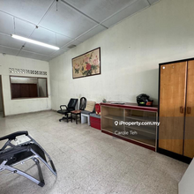 Happy Garden flat level good location single storey for sale 