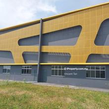 Facing highway new 3 storey semi detached factory in xme nilai