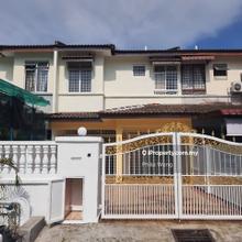 Terrace house for rent at lep 4 taman equine 800 m to mrt