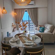Tastefully 2 rooms 2bathrooms unit for rent!