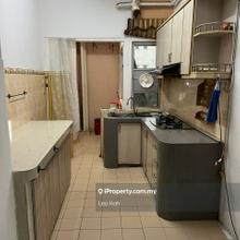 Freehold Renovated, Low Floor, Apartment with Lift, Easy to Rent Out