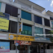 First floor shop, Facing Main Road, Bandar Kinrara, BK 5, Puchong