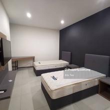 Kozi square 2single beds studio for rent