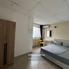 Room attach Toilet for Rent at near Damansara Utama