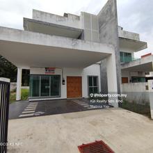 Semi-D house for Sale