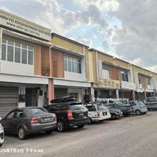 Sierra Perdana, Masai double storey freehold shop sells with tenancy