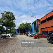 Terrace Factory 1.5 storey for Rent @ Taman Perindustrian Puchong.