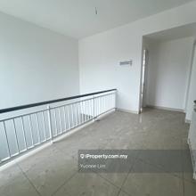 Nusa Sentral, 3 storey shop, Original unit, no stay before, gng